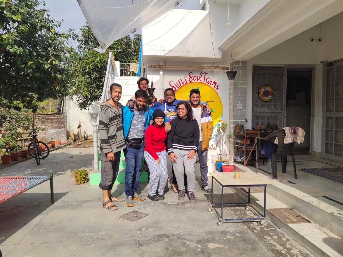 Sun N Soil Backpacker Hostel Lachhiwala Eksteriør bilde